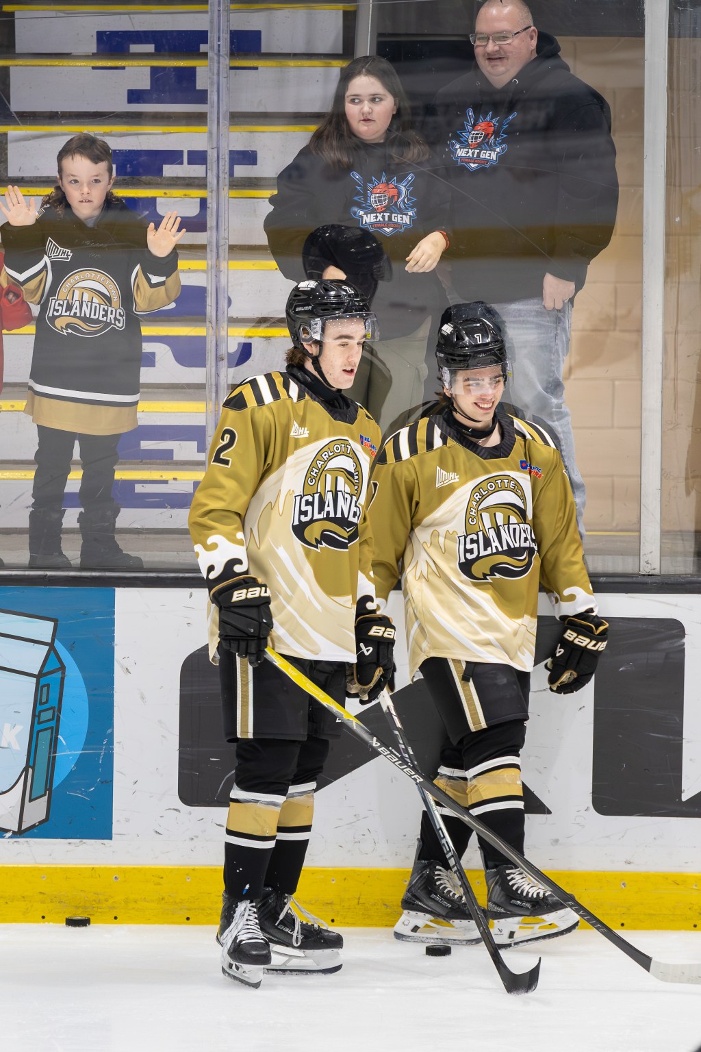 Islanders bit by 7-3 loss to Sea&nbsp;Dogs